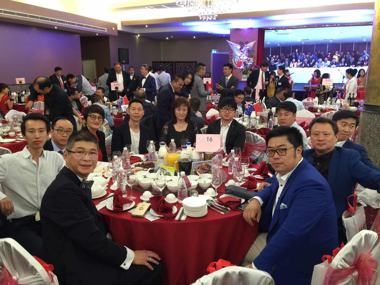15 2016年澳洲华人商会年会在悉尼盛大举行  开创资源共享合作双赢新局面 