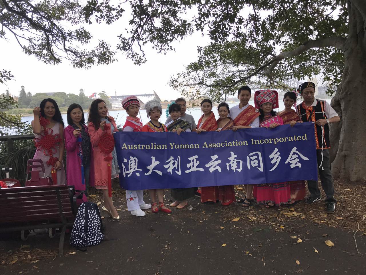 IMG 8711 澳洲华人在悉尼皇家植物园向祖国人民拜年