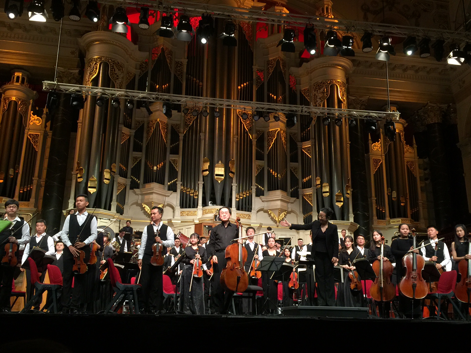 广青交悉尼音乐会2 广州青年交响乐团悉尼音乐会征服澳洲观众