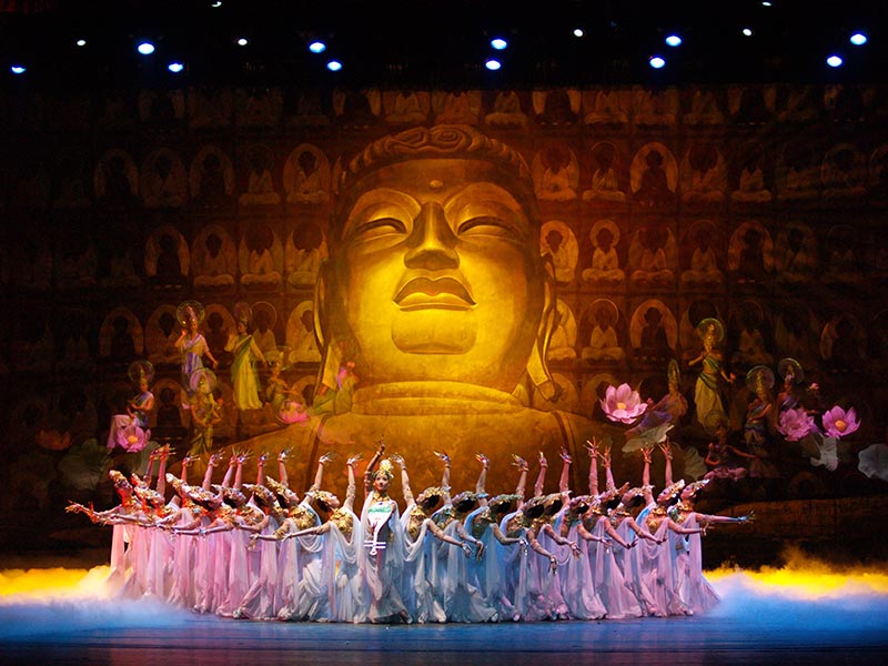 序幕大佛small 中国民族经典舞剧《丝路花雨》 今年九月底将首赴澳大利亚三城巡回演出